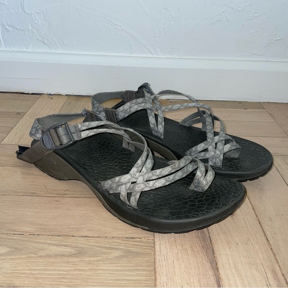 Chacos ZX2 Cloud Double Strap Adjustable Outdoors Sandals - Picture 1 of 7